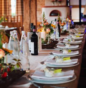 In der Kraxl Alm wird Ihre Hochzeit oder Familienfeier zu einem echten Erlebnis.