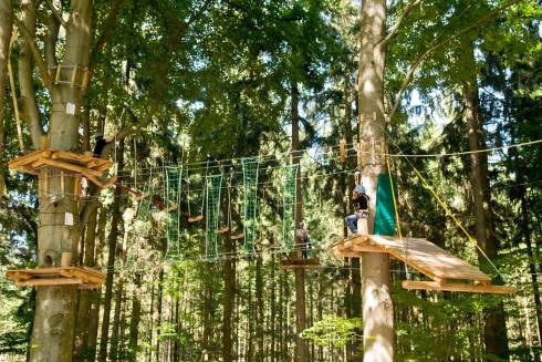 Kletter Parcours Hochseilgarten